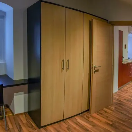 Bb-pomerio 1&2 Apartament Rijeka