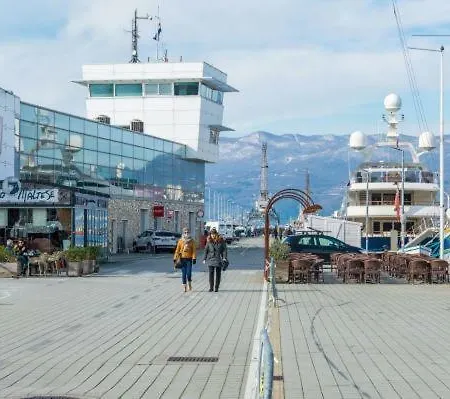 Appartement Bb-pomerio 1&2 *